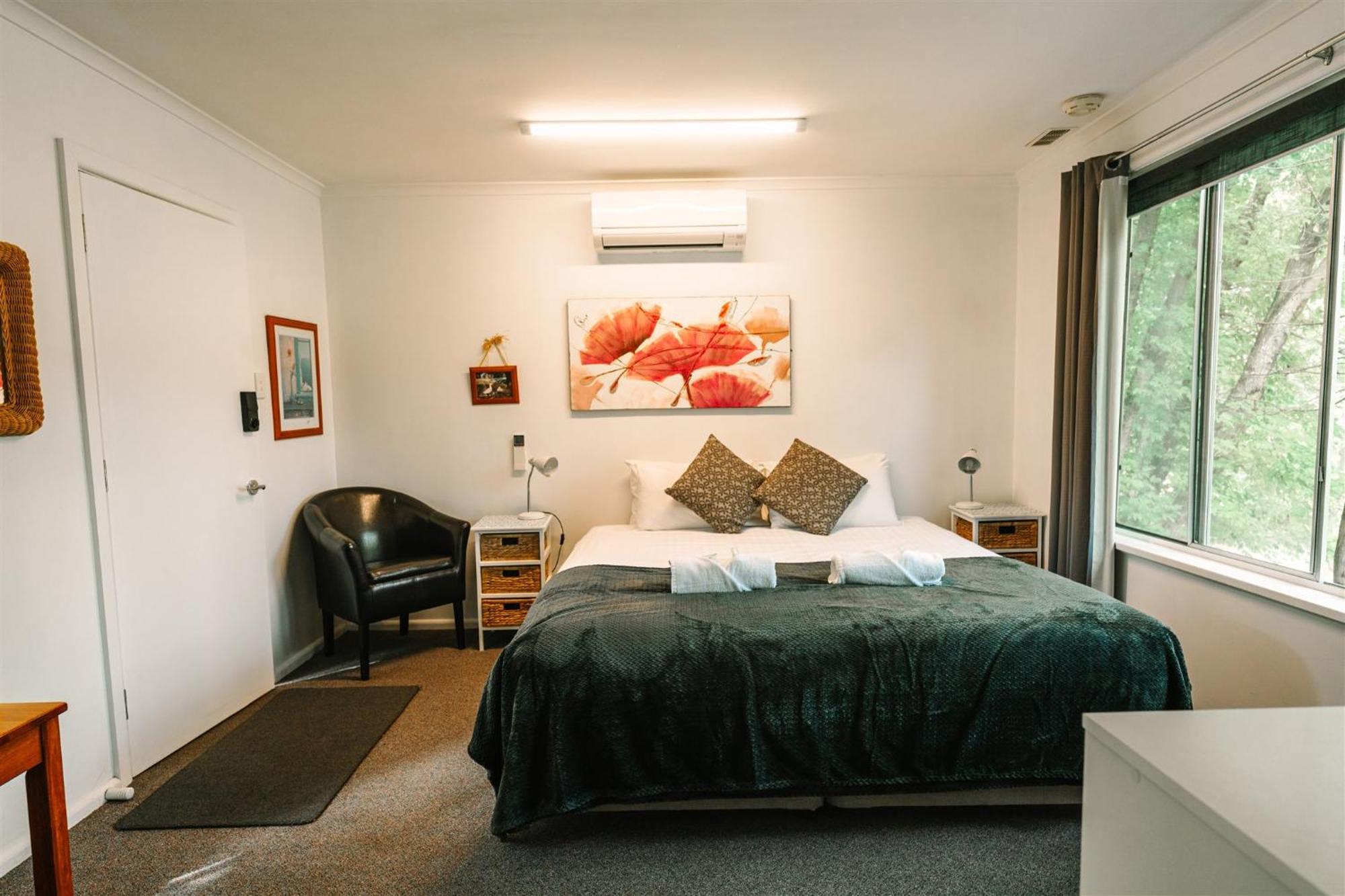 Alpine Riverside Cottages Porepunkah Ngoại thất bức ảnh