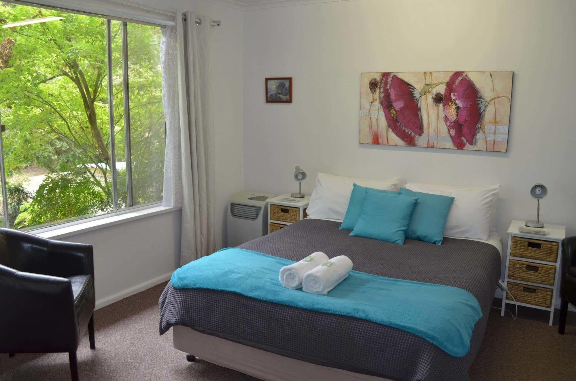 Alpine Riverside Cottages Porepunkah Ngoại thất bức ảnh